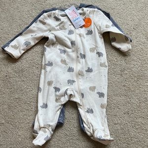 Carters baby onesies